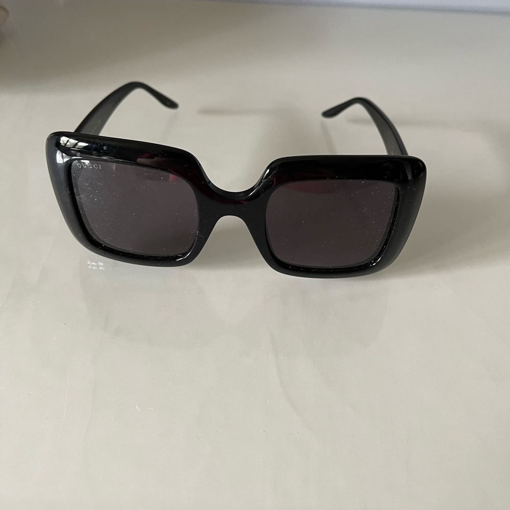 Gucci Black squares sunglasses.